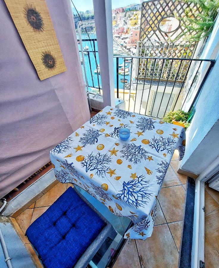 Monolocale Azzurro Procida Leilighet Eksteriør bilde
